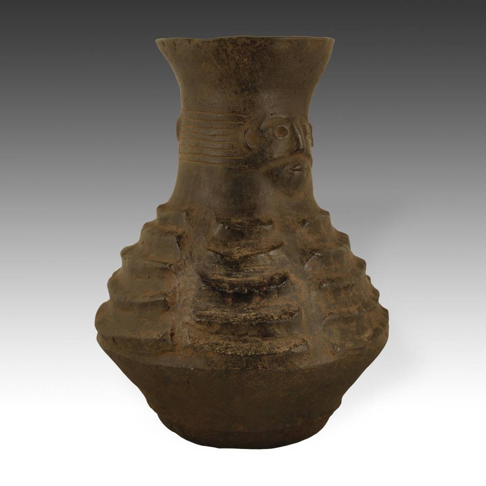 Baganda Terra Cotta Ceremonial Pot - Image 2