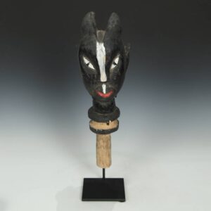 Kuyu Kebe-Kebe Puppet, Based