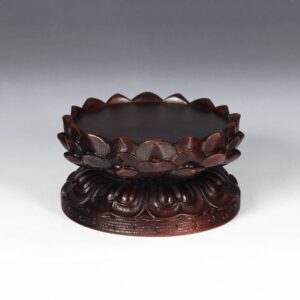 Chinese Base with Triple Lotus Motif (Medium)