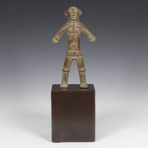 Chamba Standing Figure, Female, Based