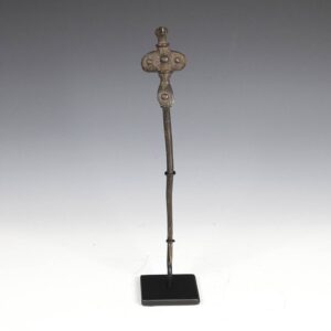 Lobi Bird Form Hair Pick, Based