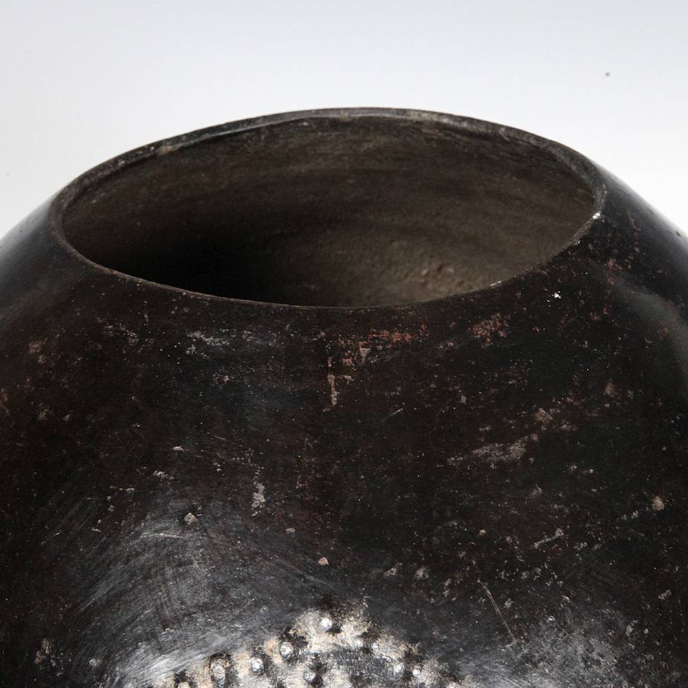 Zulu Ukhamba or Ritual Beer Vessel - Image 4