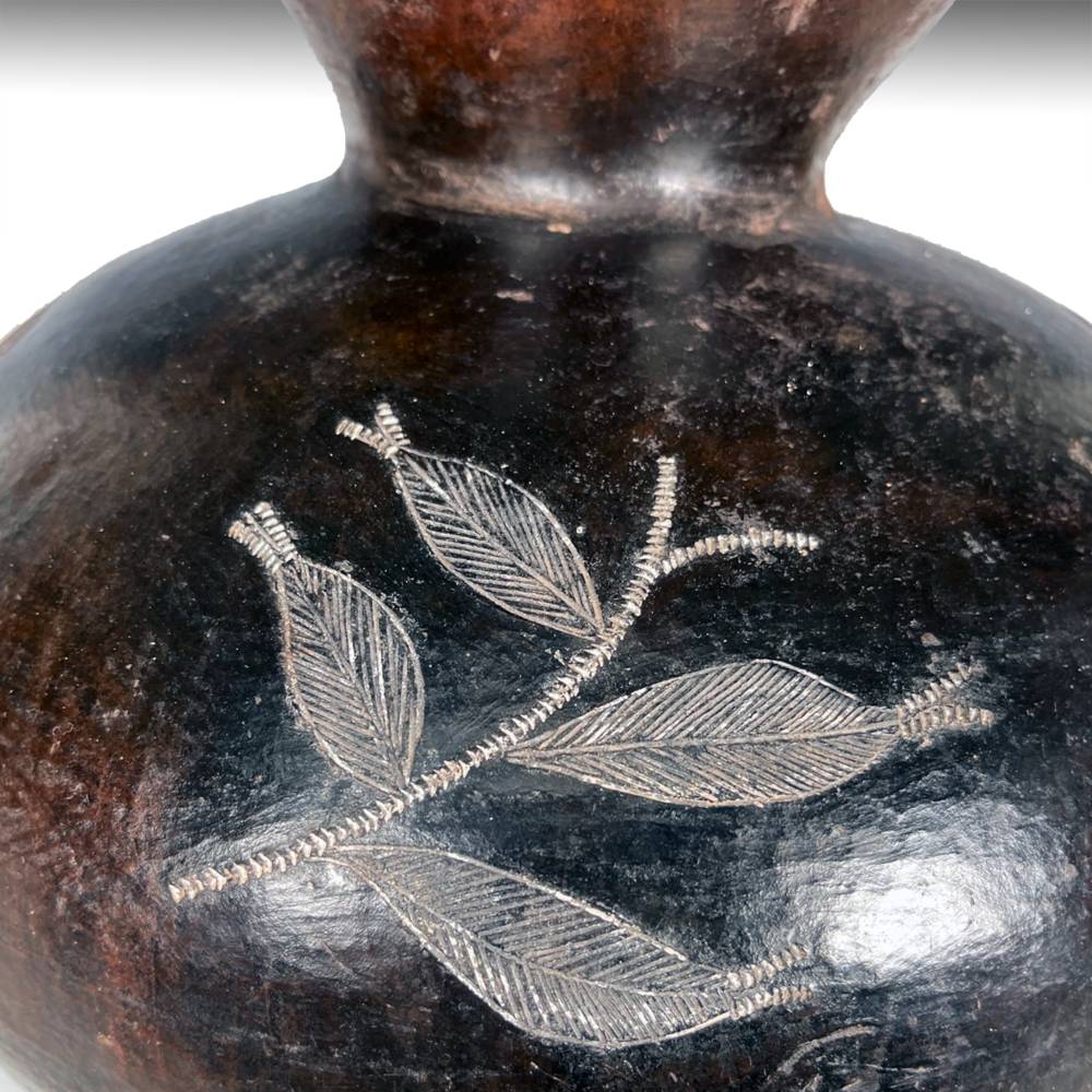 Zulu Terra Cotta Incised Vessel - Image 6