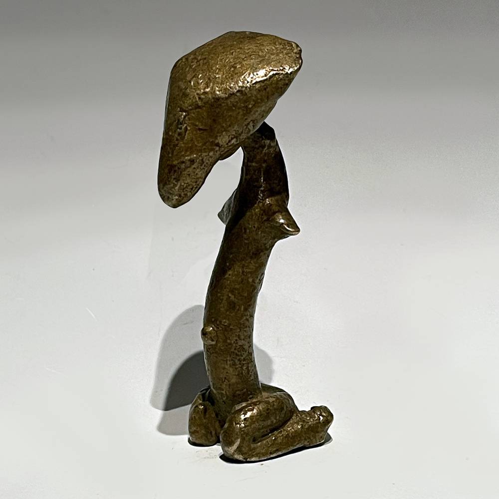 Kulango Kneeling Abstract Figure with Triangular Head - Image 5