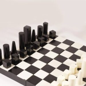 Modern Abstract Chess Set - Black & White