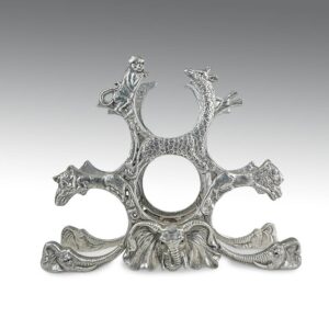 Six Bottle Wine Rack Depicting Elephant, Lion, Monkey & Giraffe