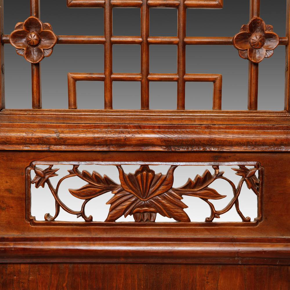 Chinese Four Panel Screen Set with Stylized Lattice - Image 4
