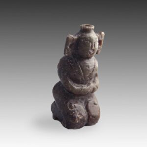 Chinese Toggle Depicting Kneeling Figure