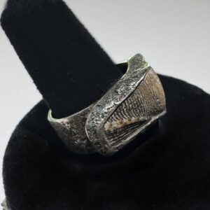 Indonesian Ring with Chiten Shell